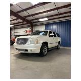 2011 GMC YUKON DENALI XL