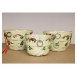 (3) TELEFLORA MOLDS (3) TELEFLORA MOLDS