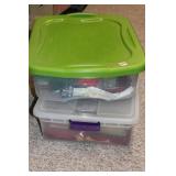 2 TOTES, LINENS & TISSUE PAPER 2 TOTES, LINENS & TISSUE PAPER