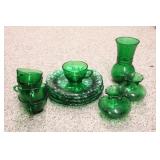 (12) PCS GREEN GLASSWARE (12) PCS GREEN GLASSWARE