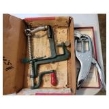 WHITE MOUNTAIN APPLE CORER AND THE CRACKER JACK