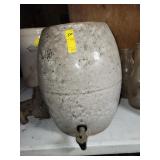 CROCK WATER DISPENSER