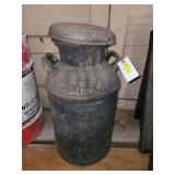 5 GALLON MILK CAN WITH LID