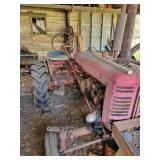 MCCORMICK FARMALL 100  TRACTOR