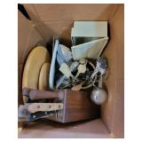 KITCHEN UTENSILS, LAZY SUSAN, KNIFE BLOCK W/KNIVES