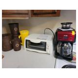 MR. COFFEE COFFEE MAKER, GE TOASTER OVEN,