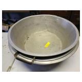 3 ALUMINUM DISH PANS