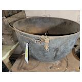 3 LEGGED CAST IRON BEAN POT
