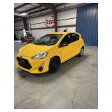 2016 Toyota PRIUS HYBRID