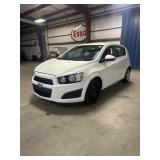 2016 Chevrolet SONIC LS