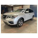 2017 Nissan PATHFINDER