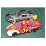 (2) 1:24 SCALE DIE CAST CAR: NO. 94 T-BIRD AND (2) 1:24 SCALE DIE CAST CAR: NO. 94 T-BIRD AND
