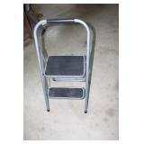STEP STOOL STEP STOOL
