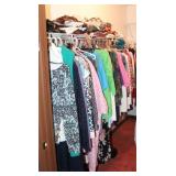 LADIES CLOTHES, JACKETS, SHIRTS - SIZE: LARGE - LADIES CLOTHES, JACKETS, SHIRTS - SIZE: LARGE -