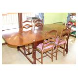 WALNUT DINING ROOM TABLE - BUTTERFLY LEAVES - WALNUT DINING ROOM TABLE - BUTTERFLY LEAVES -