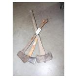 2 SINGLE BIT AND 1 DOUBLE BIT AXES 2 SINGLE BIT AND 1 DOUBLE BIT AXES