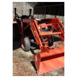 KABOTA L 2501 TRACTOR W/LA526 FRONT LOADER KABOTA L 2501 TRACTOR W/LA526 FRONT LOADER