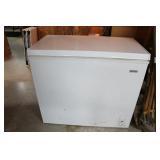 IDYLIS 7.1 CUBIC FT FREEZER - WORKS IDYLIS 7.1 CUBIC FT FREEZER - WORKS