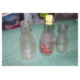 3 MILK BOTTLES: AMERICAN AND HOOD DAIRIES 3 MILK BOTTLES: AMERICAN AND HOOD DAIRIES