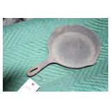 WAGNER 1056 NO. 6 SKILLET WAGNER 1056 NO. 6 SKILLET