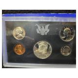1969 AND 1981 U.S. PROOF SETS 1969 AND 1981 U.S. PROOF SETS