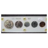 1962 U.S. PROOF SET IN CAPITAL HOLDER 1962 U.S. PROOF SET IN CAPITAL HOLDER
