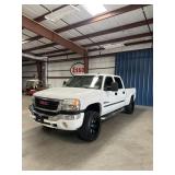 2005 GMC SIERRA 2500HD