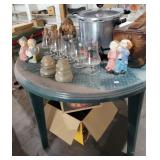 GREEN PLASTIC LAWN TABLE, PRESSURE COOKER,