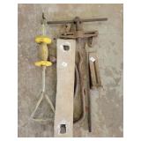 GEAR PULLER, SPLITTING WEDGE, ETC.