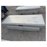 FULL SIZE TRUCK TOOL BOX NO KEY FULL SIZE TRUCK TOOL BOX NO KEY