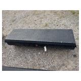 FULL SIZE TRUCK TOOL BOX NO KEY FULL SIZE TRUCK TOOL BOX NO KEY