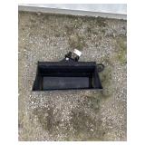 16" BUCKET FOR MINI X 16" BUCKET FOR MINI X