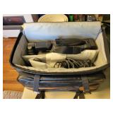 VINTAGE MAGNAVOX VHS CAMERA/RECORDER W/BAG VINTAGE MAGNAVOX VHS CAMERA/RECORDER W/BAG