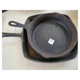 CAST IRON SQUARE AND ROUND SKILLET CAST IRON SQUARE AND ROUND SKILLET
