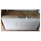 SEARS COLDSPOT 27 CHEST FREEZER - SEAL NEEDS SEARS COLDSPOT 27 CHEST FREEZER - SEAL NEEDS