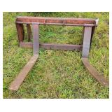 FRONT END MOUNT PALLET FORKS FRONT END MOUNT PALLET FORKS