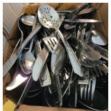 ASSORTED STAINLESS FLATWARE ASSORTED STAINLESS FLATWARE