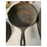 MARTIN STOVE & RANGE CAST IRON CHICKEN FRYER MARTIN STOVE & RANGE CAST IRON CHICKEN FRYER