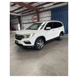 2016 Honda PILOT TOURING AWD 2016 Honda PILOT TOURING AWD