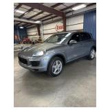 2016 Porsche CAYENNE AWD 2016 Porsche CAYENNE AWD