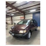 2000 Toyota SIENNA CE