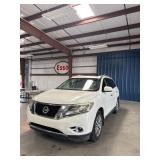 2014 Nissan PATHFINDER SL