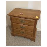 3 DRAWER OAK NIGHT STAND