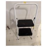 COSCO FOLDING STEP STOOL