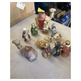 VINTAGE NATIVITY SCENE