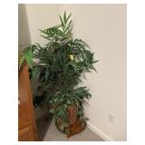 ARTIFICIAL PLANT
