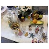 ASSORTMENT OF GLASSWARE, VASES, BELLS, PLANTERS