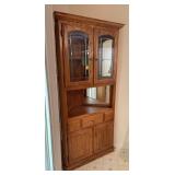 OAK STYLE CORNER CABINET