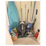 CLOSET WITH VAC