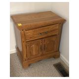 OAK  NIGHT STAND